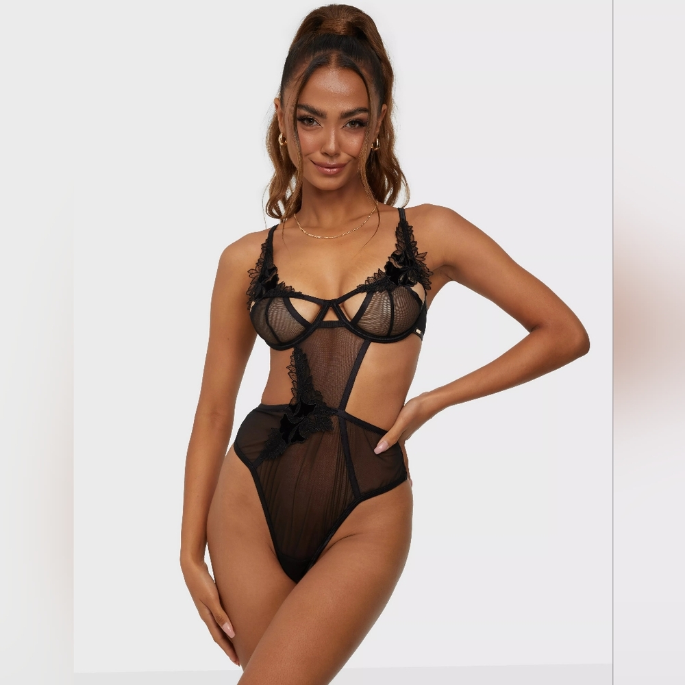 🎼 Bluebella Sabrina Bodysuit / Teddy 🎼